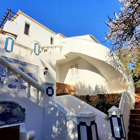 Casa Vale Do Silencio***** ヴィラ *
